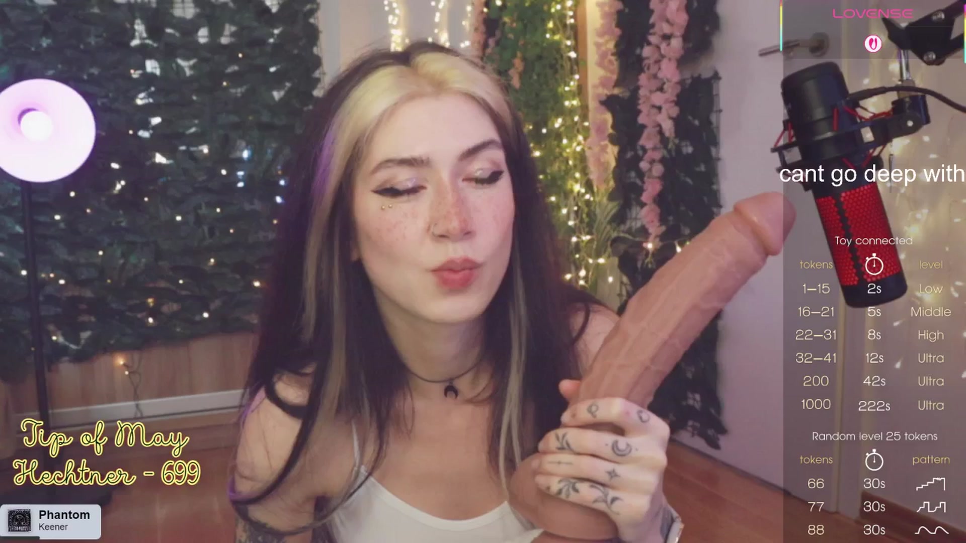 Gallery image thumbnail from Virtual_wafu's myfreecams stream on, 05/03/2025, 15:28 image 4 of 20