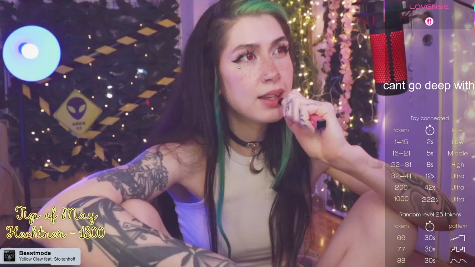 Gallery image thumbnail from Virtual_wafu's myfreecams stream on, 05/09/2025, 19:16 image 2 of 20