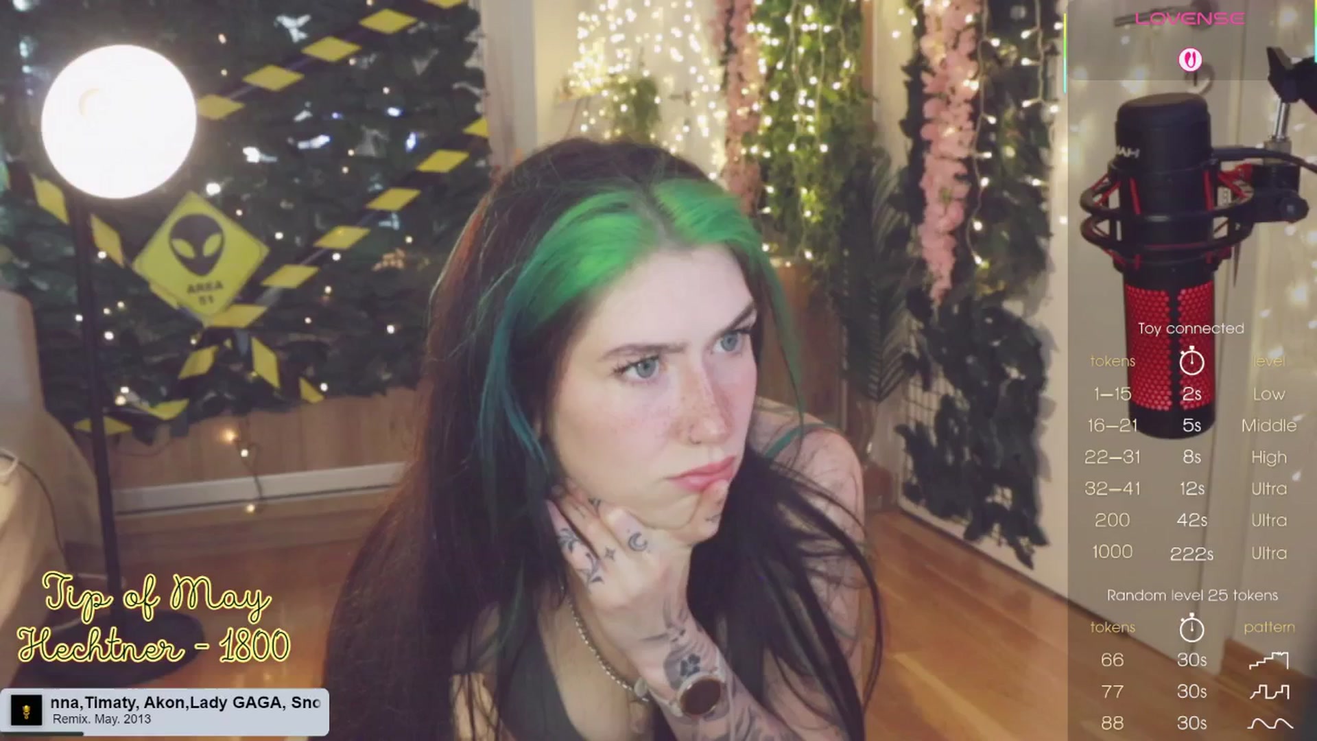 Gallery image thumbnail from Virtual_wafu's myfreecams stream on, 05/11/2025, 15:00 image 1 of 20