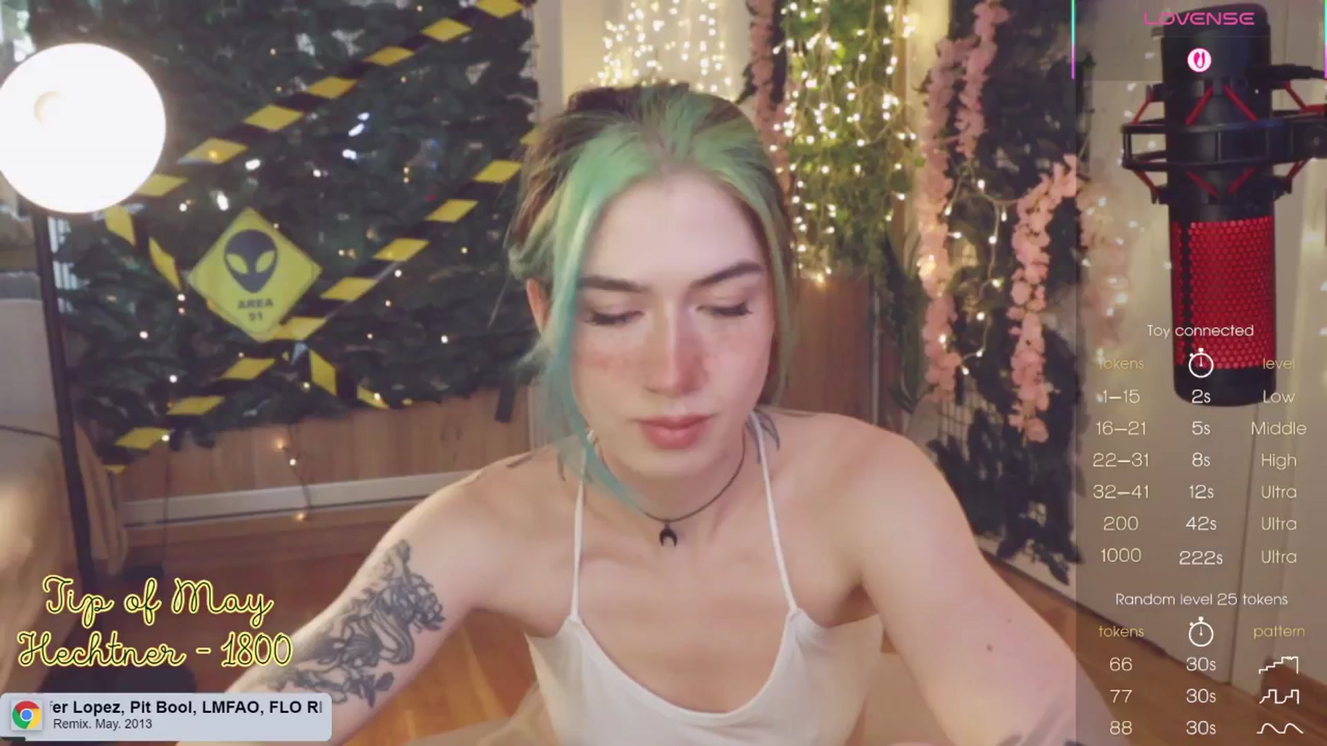 Gallery image thumbnail from Virtual_wafu's myfreecams stream on, 05/16/2025, 14:51 image 1 of 20