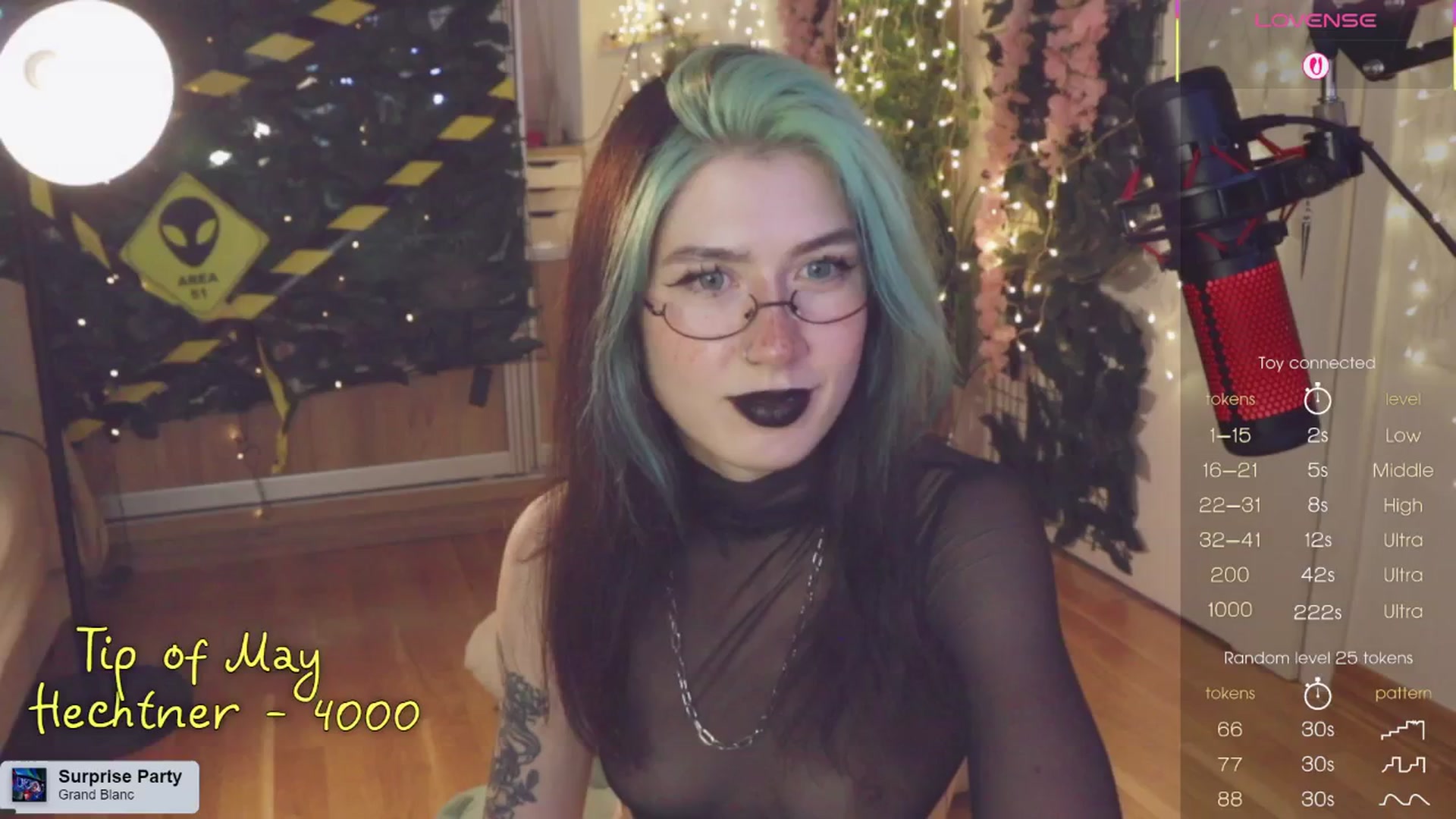 Gallery image thumbnail from Virtual_wafu's myfreecams stream on, 05/18/2025, 16:06 image 14 of 20