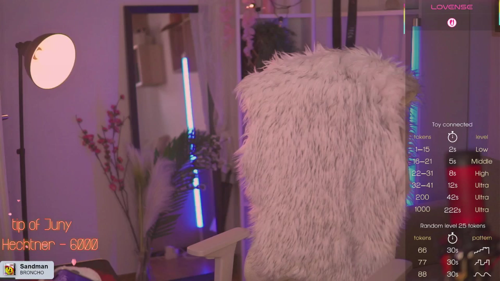 Gallery image thumbnail from Virtual_wafu's myfreecams stream on, 06/15/2025, 17:27 image 4 of 20