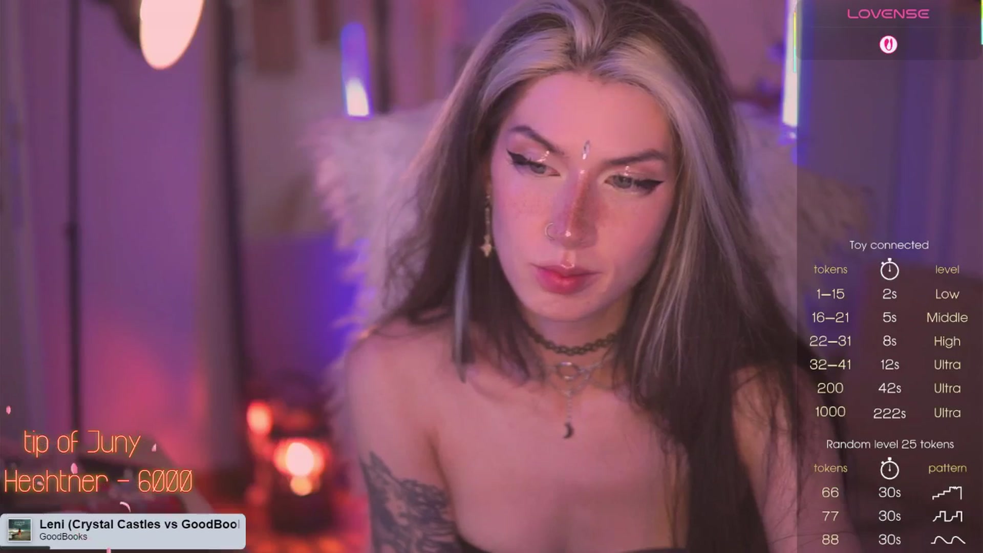 Gallery image thumbnail from Virtual_wafu's myfreecams stream on, 06/21/2025, 17:45 image 19 of 20