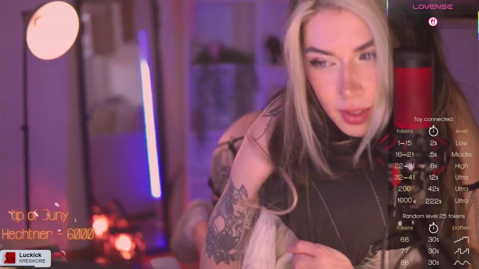 Gallery image thumbnail from Virtual_wafu's myfreecams stream on, 06/22/2025, 17:42 image 3 of 20