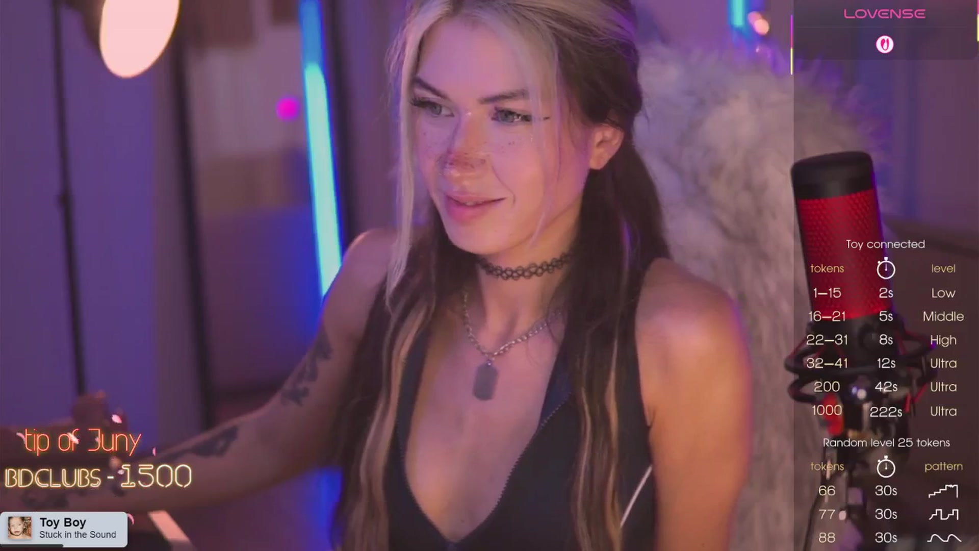 Gallery image thumbnail from Virtual_wafu's myfreecams stream on, 06/25/2025, 11:30 image 18 of 20
