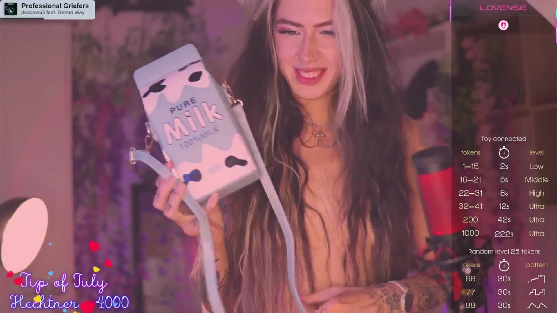 Gallery image thumbnail from Virtual_wafu's myfreecams stream on, 07/13/2025, 16:00 image 16 of 20
