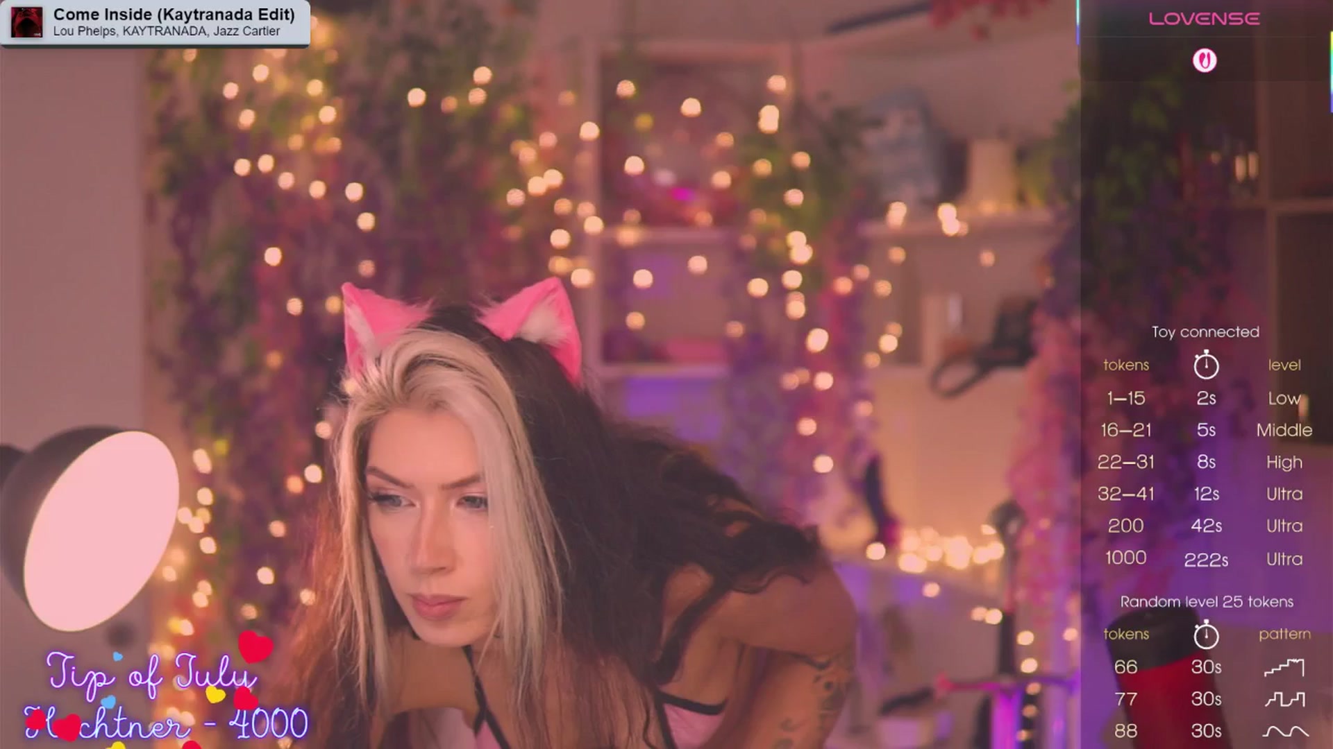 Gallery image thumbnail from Virtual_wafu's myfreecams stream on, 07/25/2025, 11:32 image 7 of 20