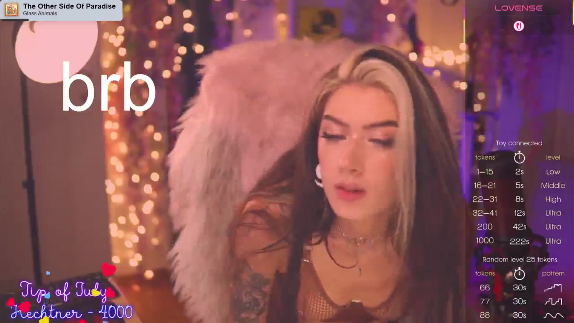 Gallery image thumbnail from Virtual_wafu's myfreecams stream on, 07/25/2025, 23:58 image 10 of 20