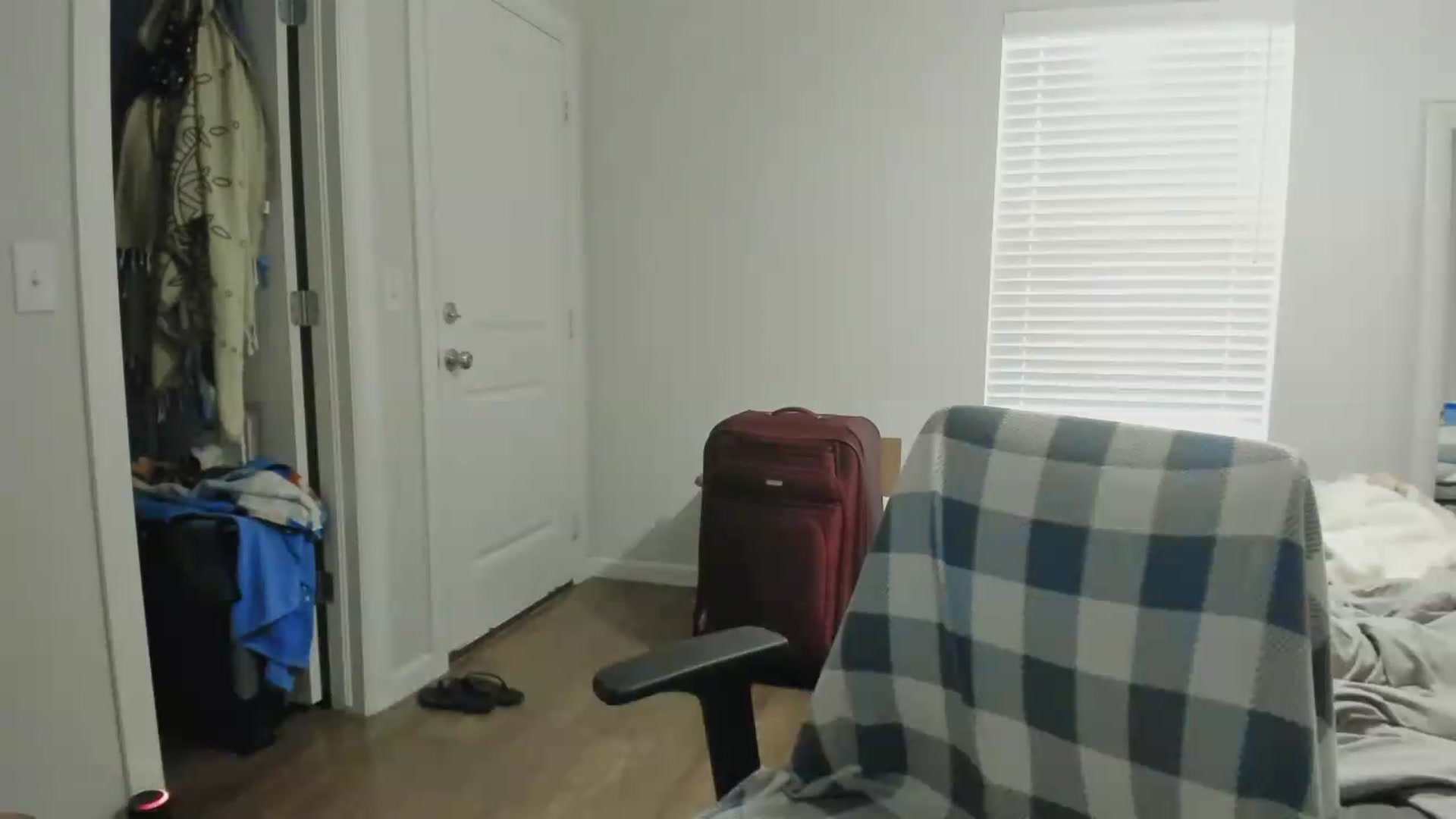 Gallery image thumbnail from VitaminDD's myfreecams stream on, 05/26/2026, 02:01 image 7 of 20