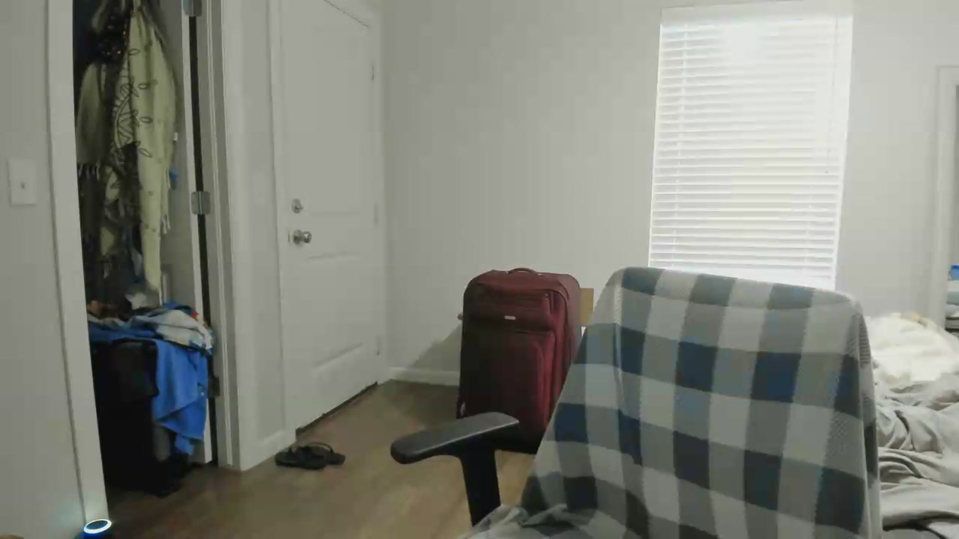 Gallery image thumbnail from VitaminDD's myfreecams stream on, 05/26/2026, 02:01 image 8 of 20