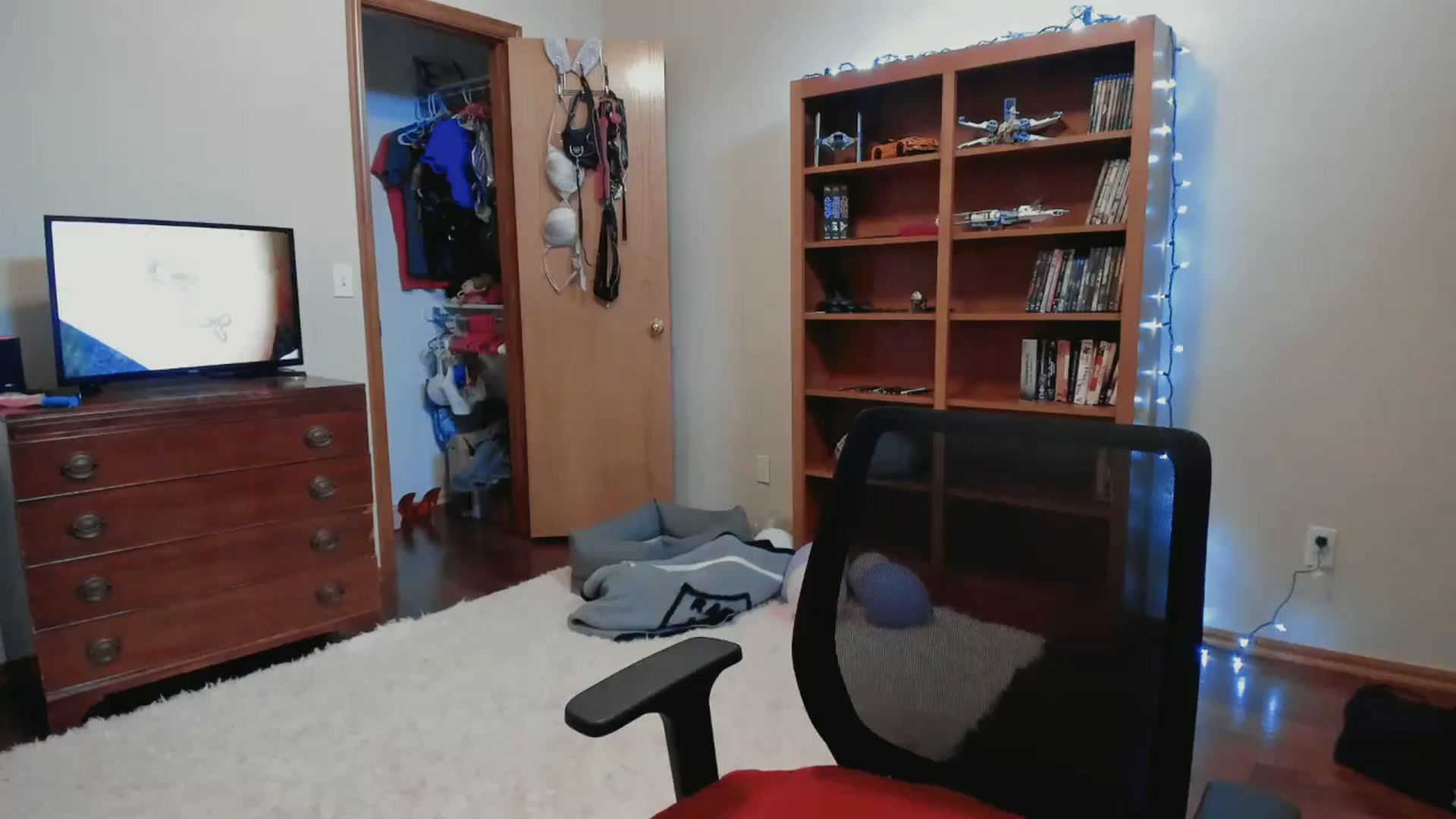 Gallery image thumbnail from VitaminD_XXX's myfreecams stream on, 06/05/2025, 13:36 image 10 of 20