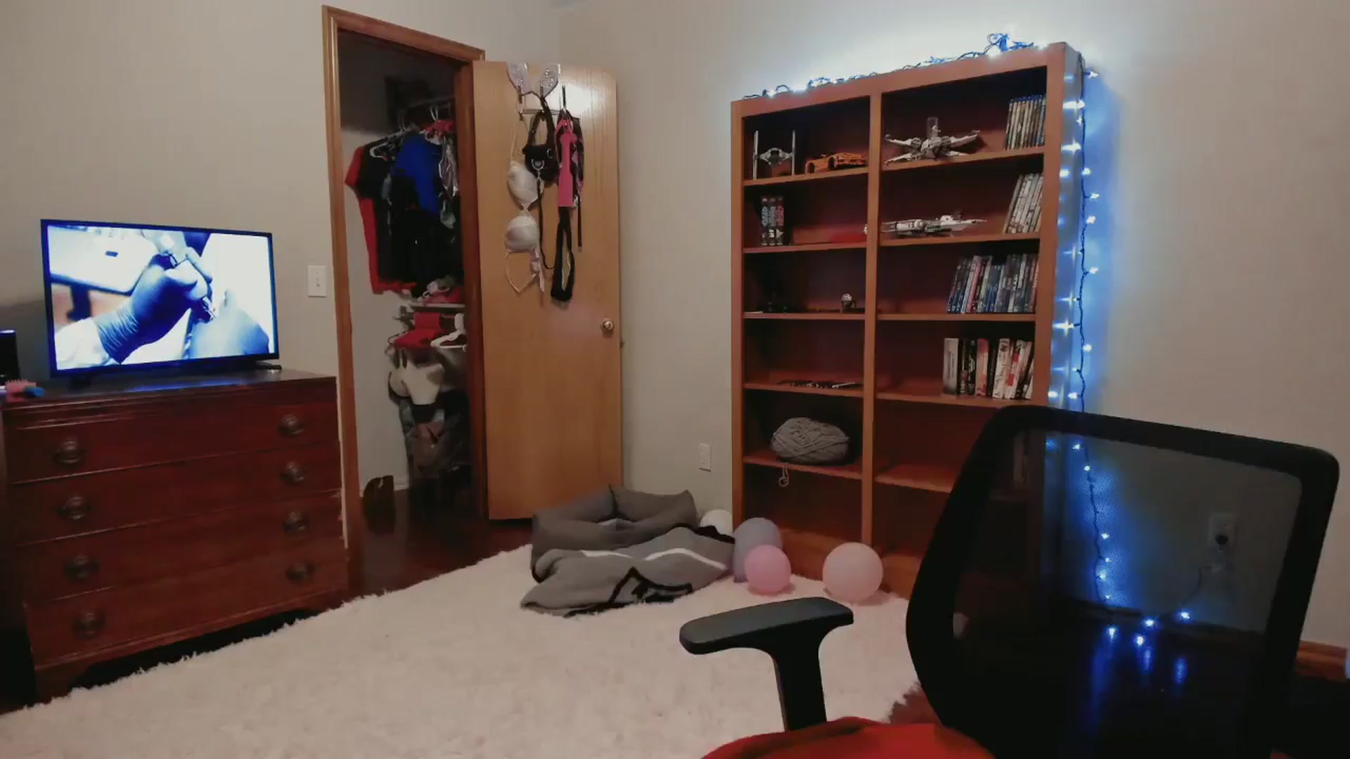 Gallery image thumbnail from VitaminD_XXX's myfreecams stream on, 06/12/2025, 10:33 image 11 of 20