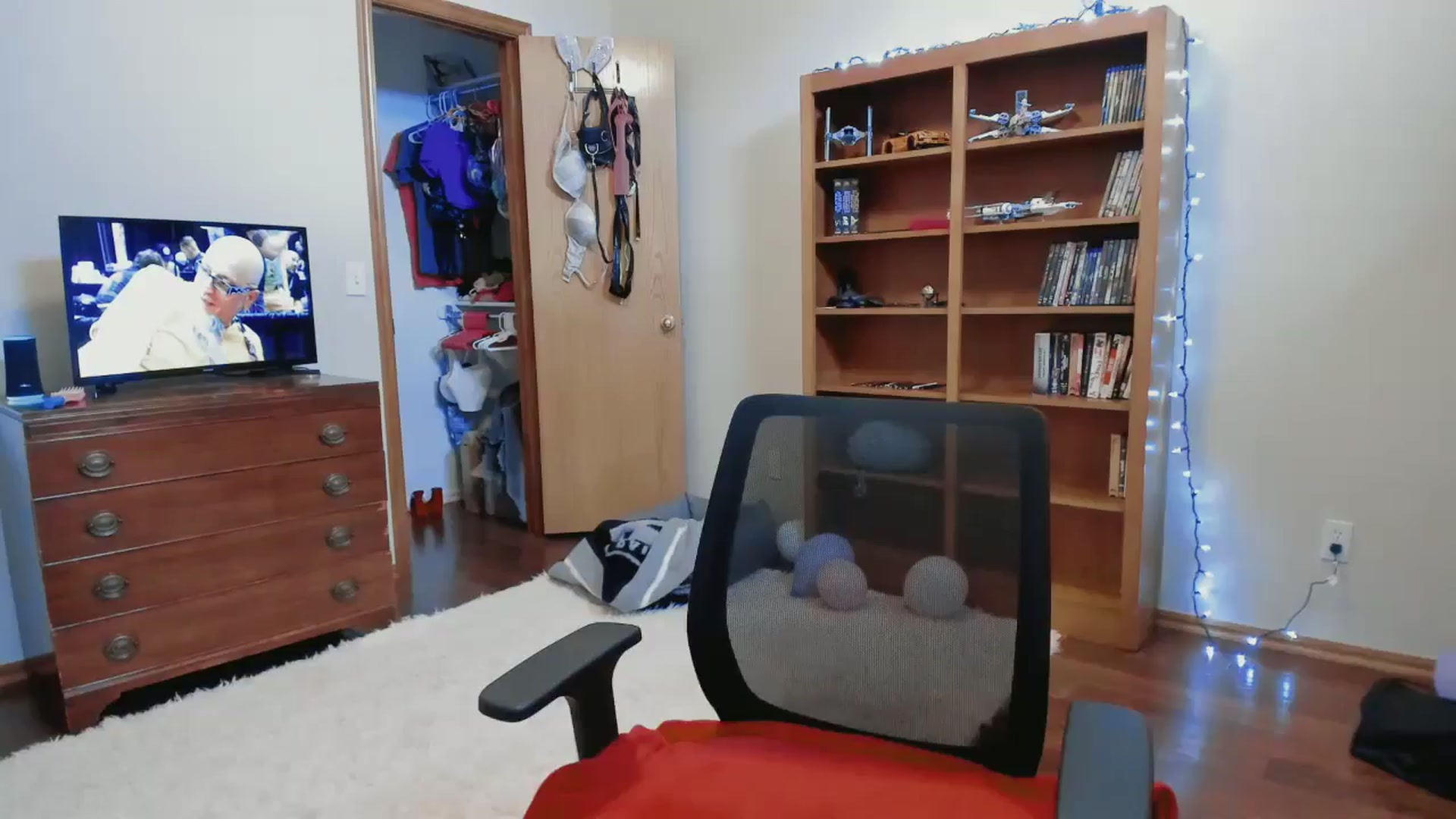 Gallery image thumbnail from VitaminD_XXX's myfreecams stream on, 06/24/2025, 15:25 image 1 of 20