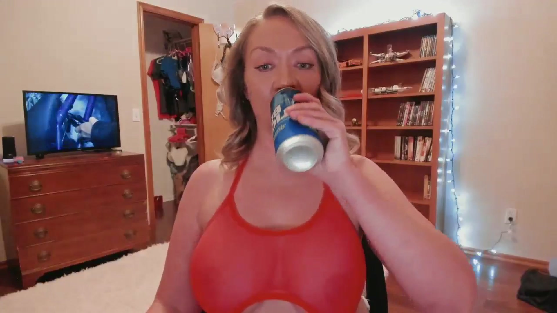 Gallery image thumbnail from VitaminD_XXX's myfreecams stream on, 06/29/2025, 10:03 image 12 of 20