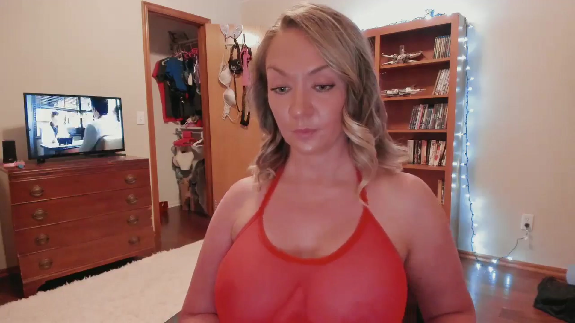 Gallery image thumbnail from VitaminD_XXX's myfreecams stream on, 06/29/2025, 10:03 image 5 of 20