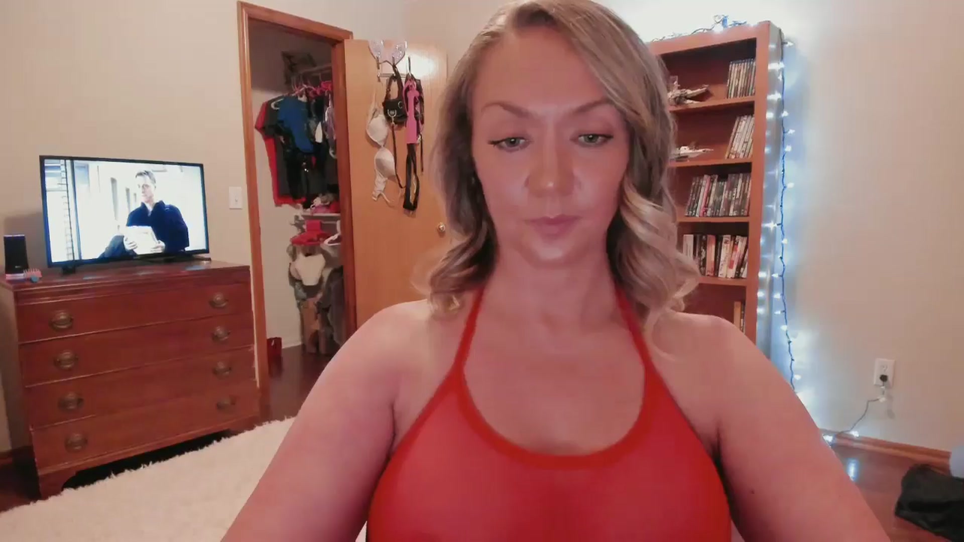 Gallery image thumbnail from VitaminD_XXX's myfreecams stream on, 06/29/2025, 10:03 image 19 of 20