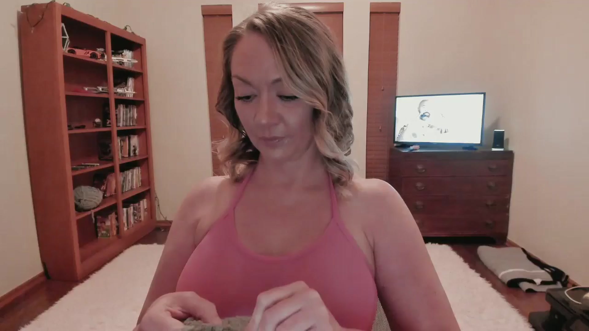 Gallery image thumbnail from VitaminD_XXX's myfreecams stream on, 07/19/2025, 08:14 image 10 of 20