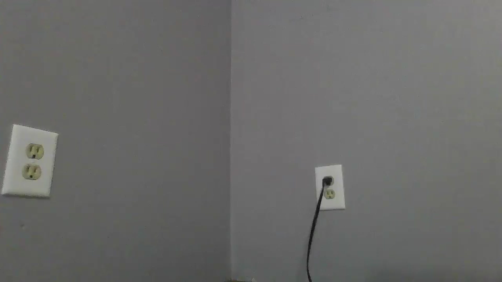 Gallery image thumbnail from Vitanibaby1's myfreecams stream on, 05/17/2025, 01:43 image 1 of 20
