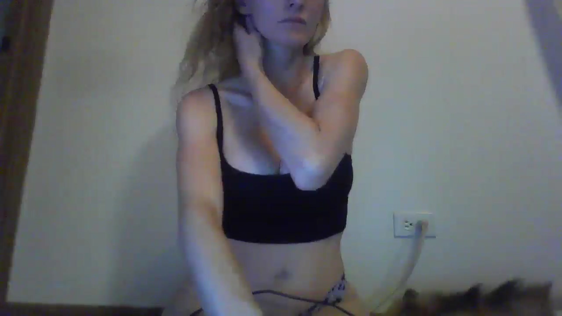 Gallery image thumbnail from Vitanibaby1's myfreecams stream on, 06/06/2025, 02:43 image 18 of 20