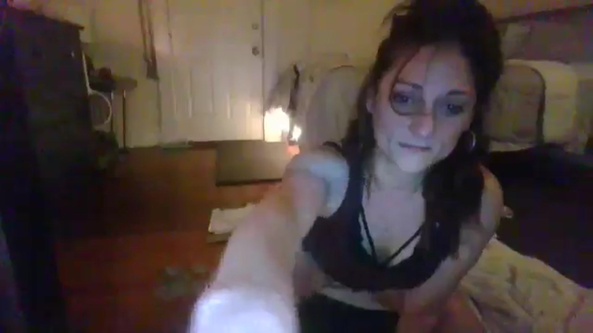 Gallery image thumbnail from ViviFox1's myfreecams stream on, 12/08/2025, 10:01 image 16 of 20