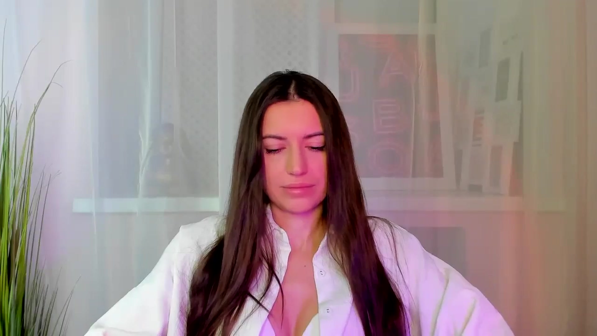 Gallery image thumbnail from ViviMonroe's myfreecams stream on, 12/26/2025, 09:49 image 4 of 20