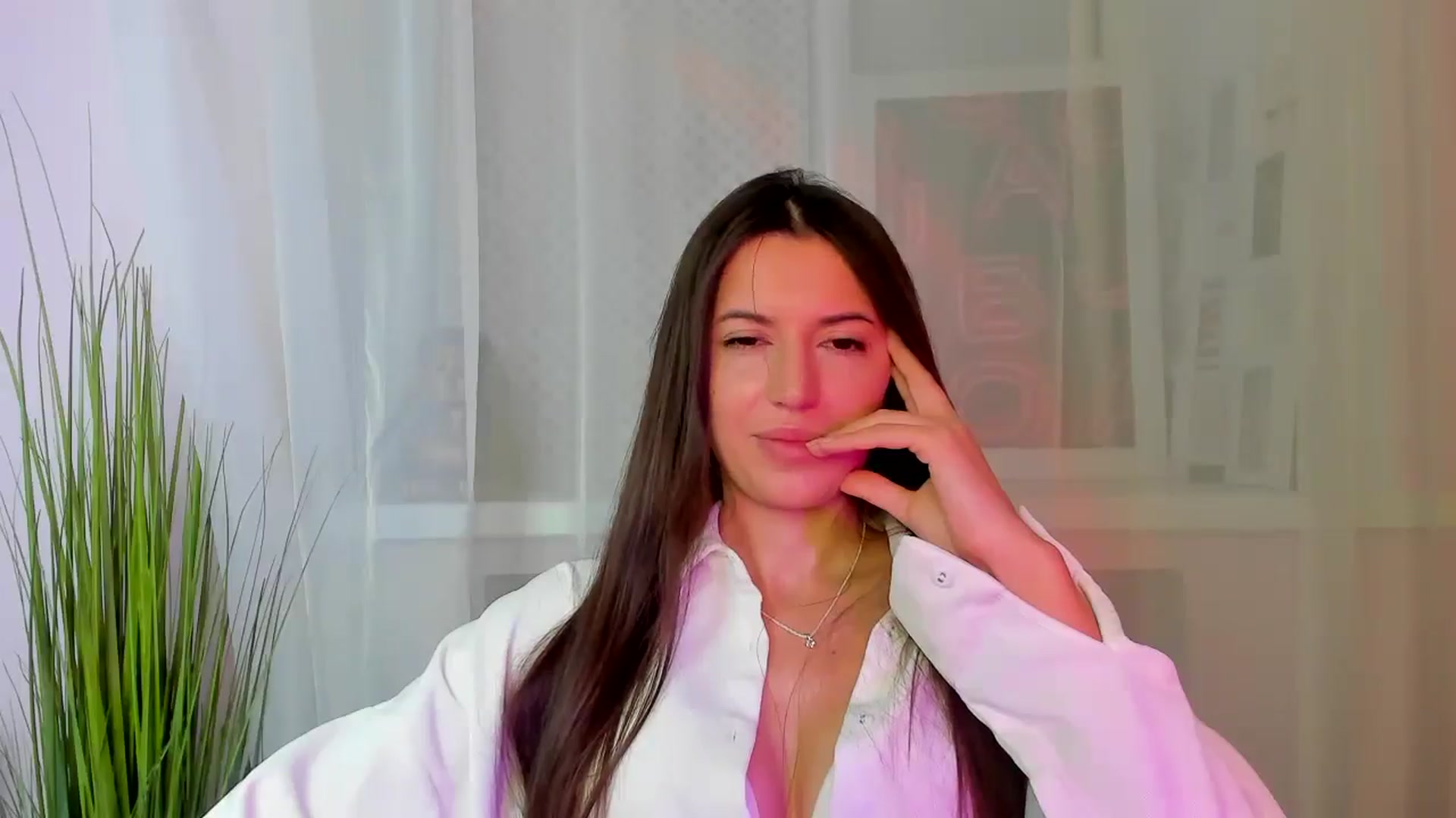 Gallery image thumbnail from ViviMonroe's myfreecams stream on, 12/27/2025, 12:18 image 16 of 20