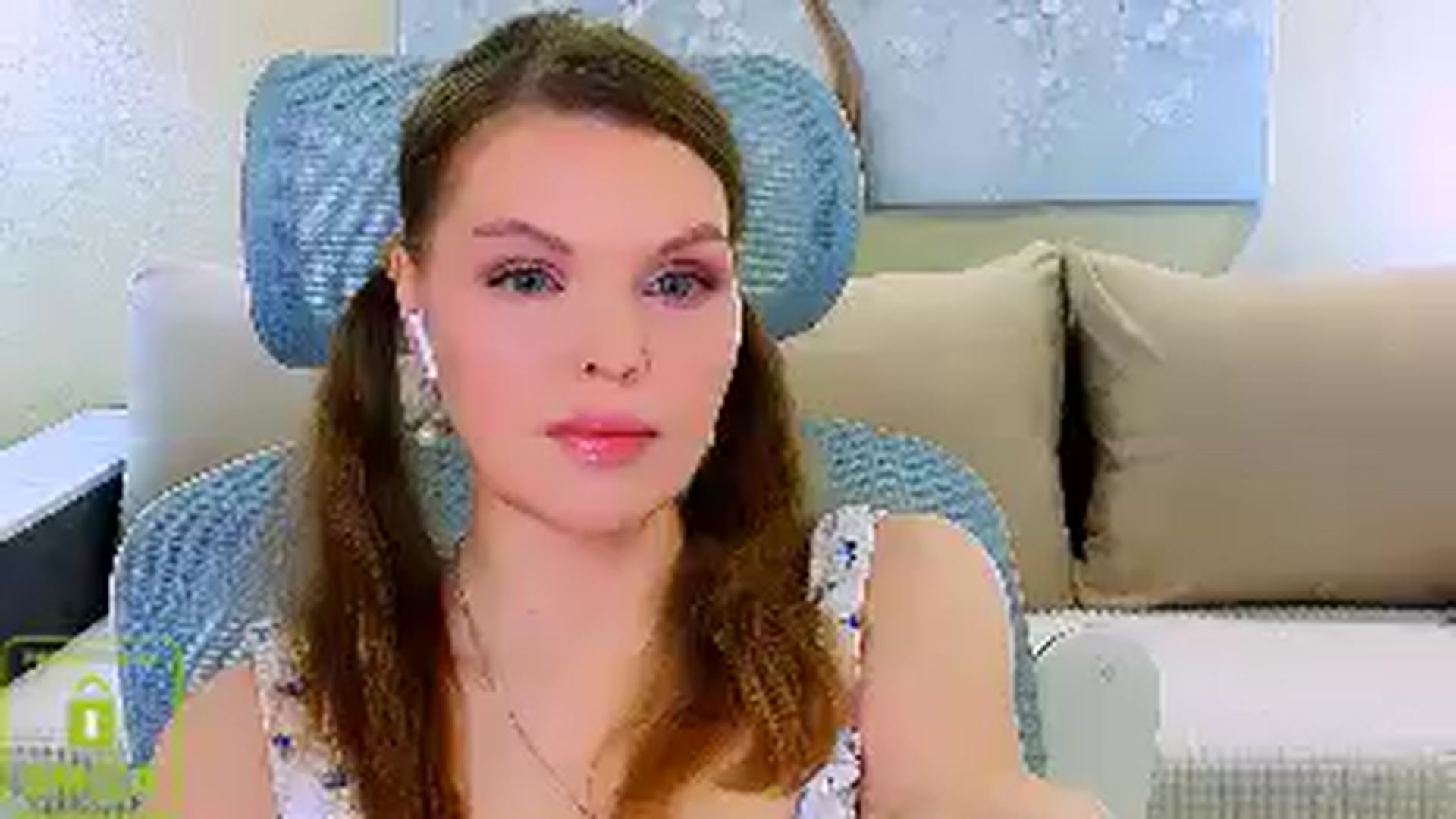 Gallery image thumbnail from Vivia's myfreecams stream on, 02/10/2026, 16:50 image 19 of 20