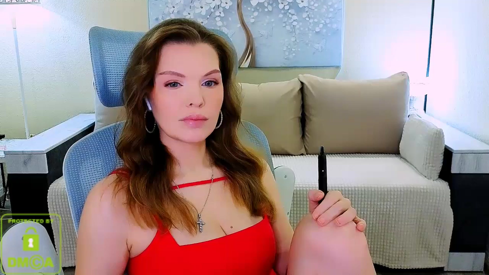 Gallery image thumbnail from Vivia's myfreecams stream on, 02/20/2026, 20:23 image 18 of 20