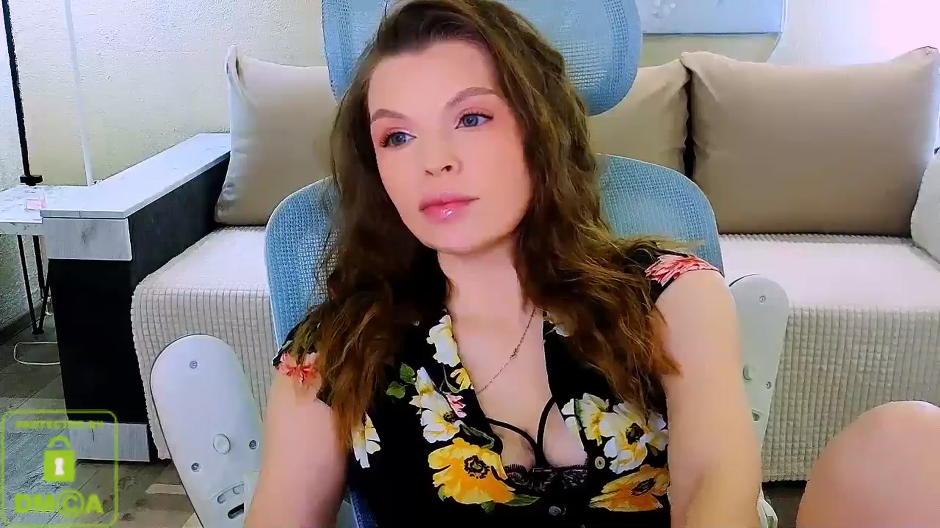 Gallery image thumbnail from Vivia's myfreecams stream on, 02/21/2026, 18:11 image 7 of 20