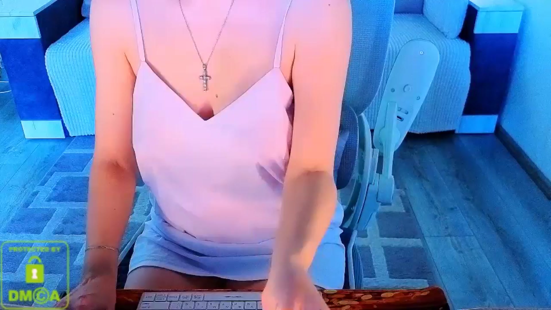 Gallery image thumbnail from Vivia's myfreecams stream on, 02/28/2026, 13:31 image 1 of 20