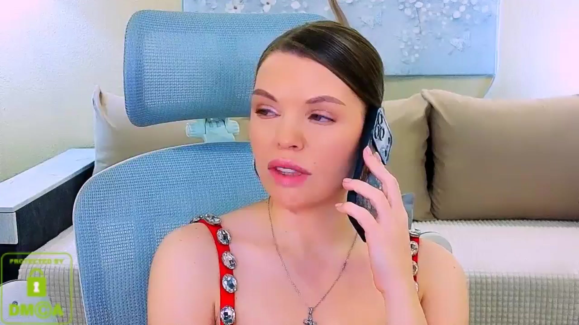 Gallery image thumbnail from Vivia's myfreecams stream on, 03/17/2026, 21:45 image 18 of 20