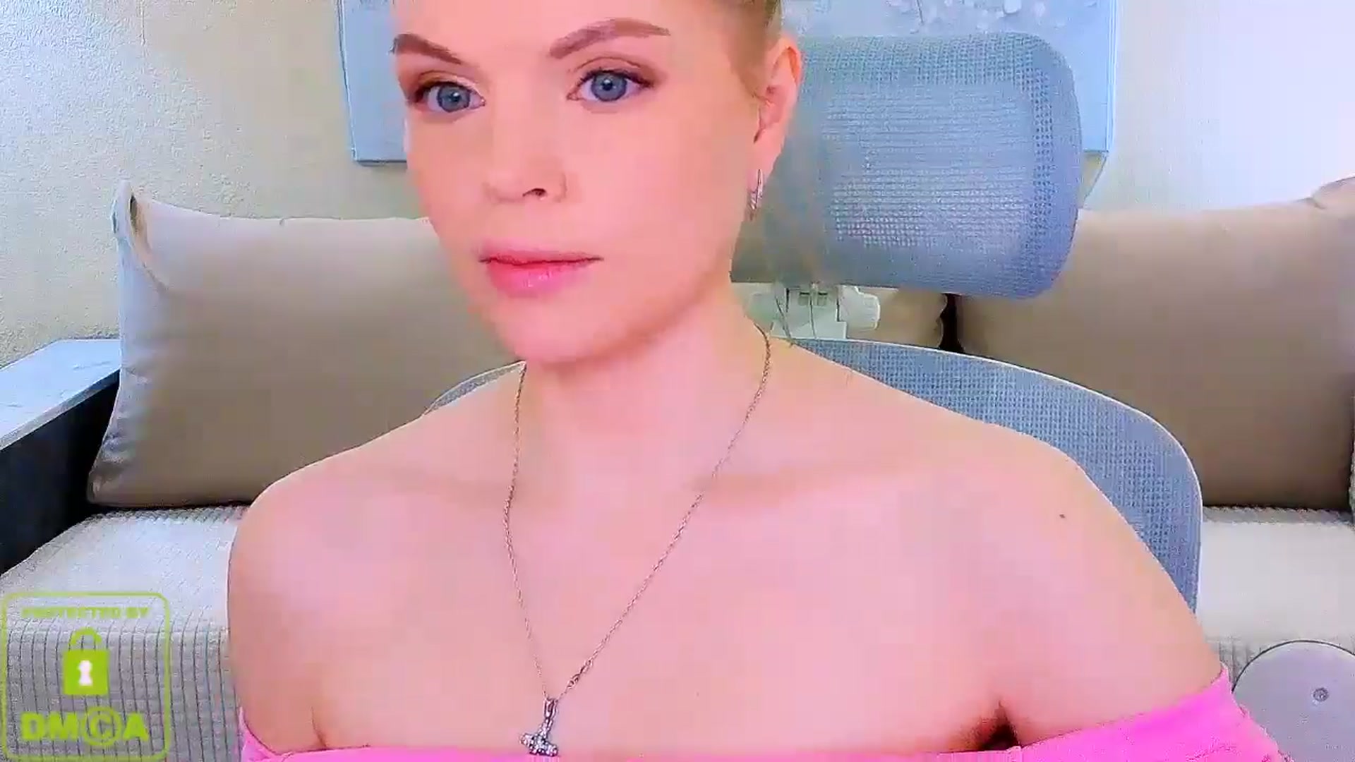 Gallery image thumbnail from Vivia's myfreecams stream on, 03/19/2026, 21:20 image 13 of 20
