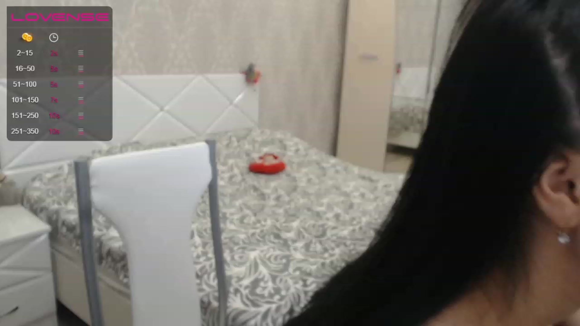 Gallery image thumbnail from Vivian_Charm's myfreecams stream on, 11/28/2022, 04:15 image 11 of 20