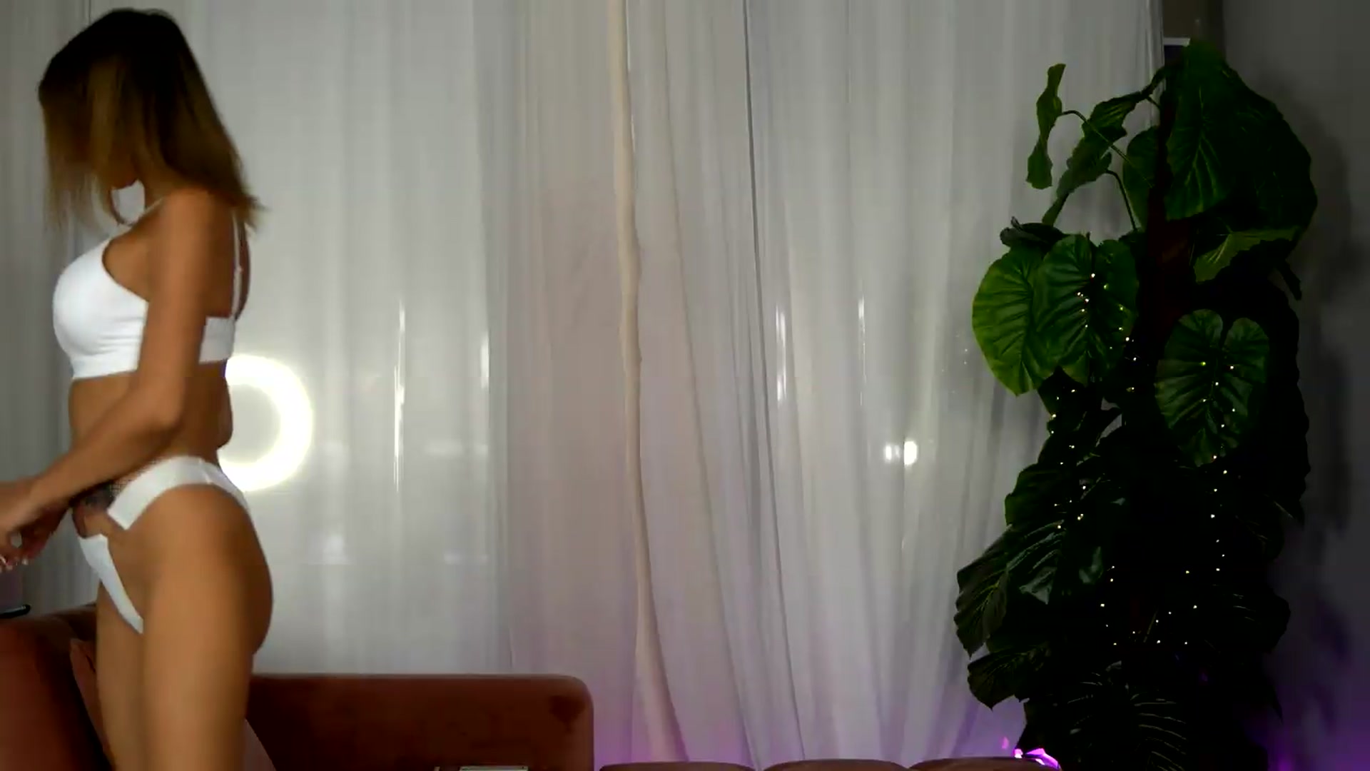 Gallery image thumbnail from VivianeStein's myfreecams stream on, 08/23/2026, 03:26 image 5 of 20