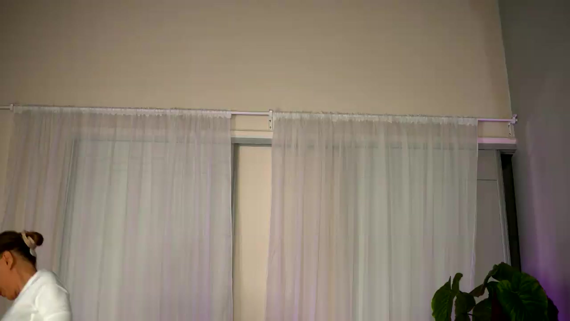 Gallery image thumbnail from VivianeStein's myfreecams stream on, 10/07/2026, 21:32 image 2 of 20