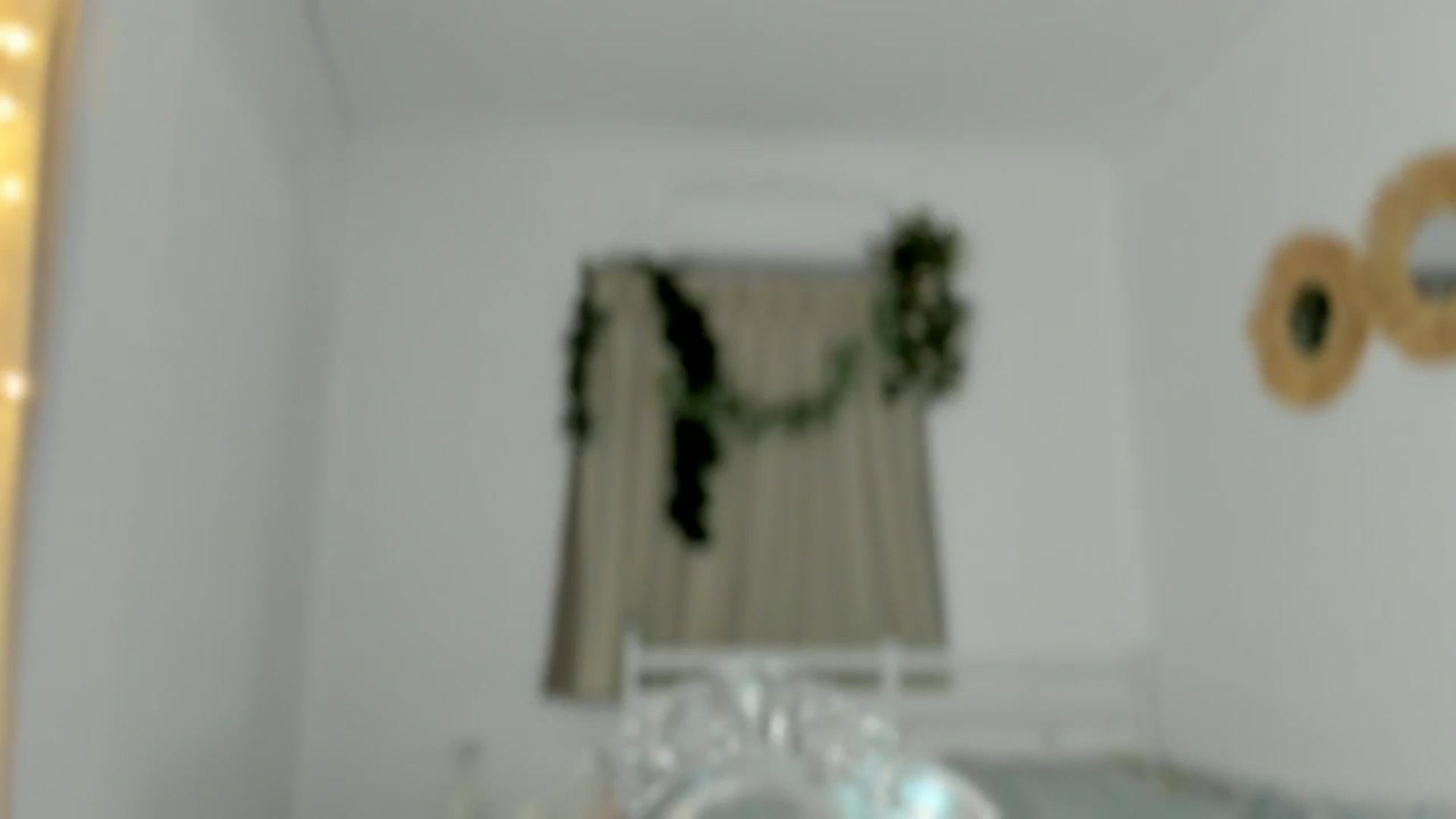 Gallery image thumbnail from VivianisHere's myfreecams stream on, 03/13/2025, 07:50 image 10 of 20