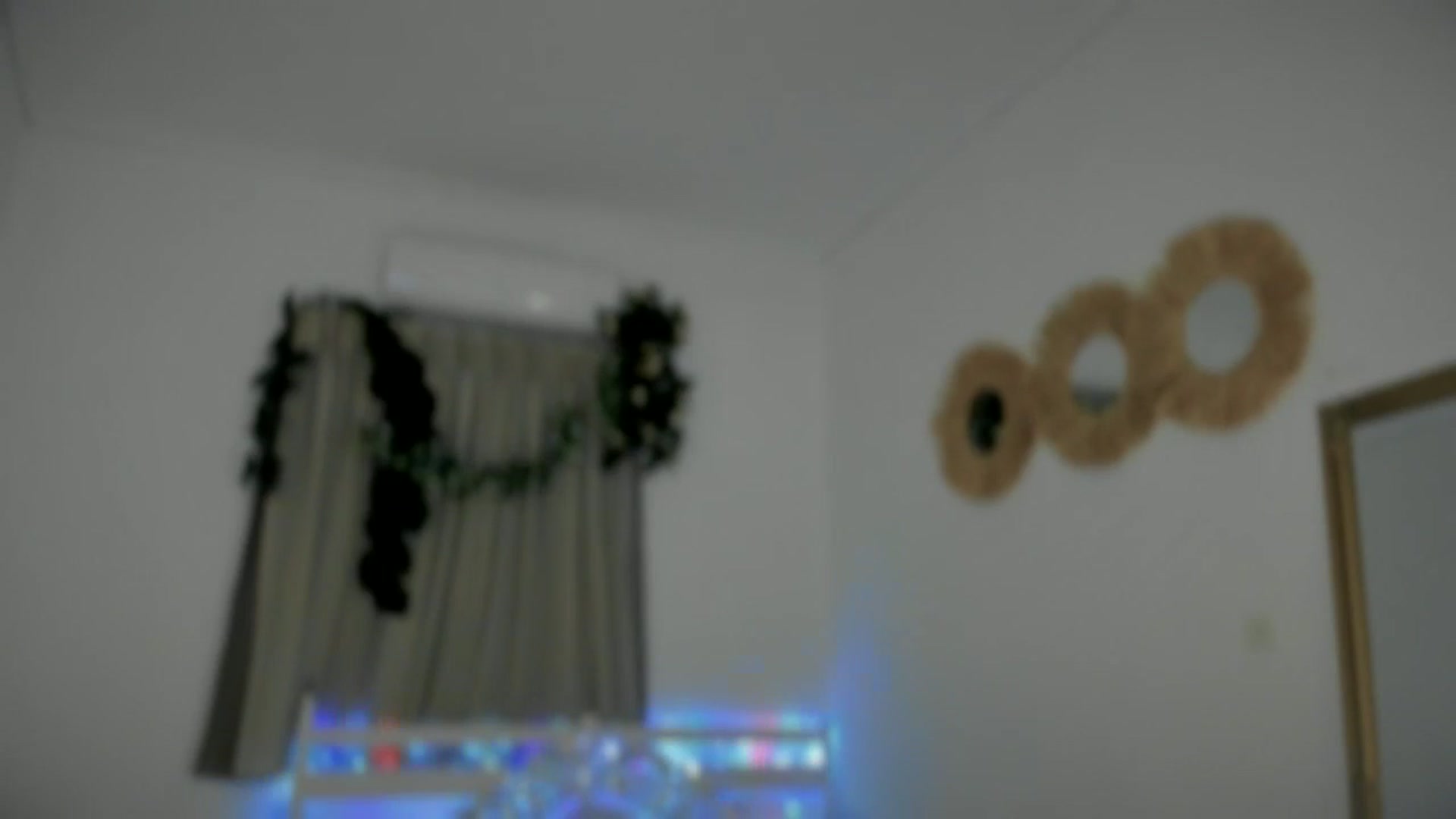 Gallery image thumbnail from VivianisHere's myfreecams stream on, 03/17/2025, 07:56 image 14 of 20