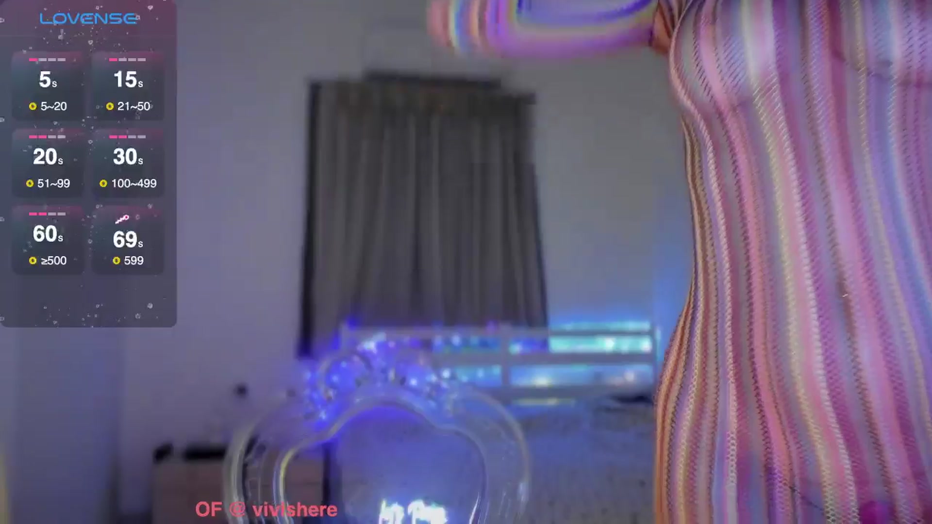 Gallery image thumbnail from VivianisHere's myfreecams stream on, 05/19/2025, 07:12 image 12 of 20