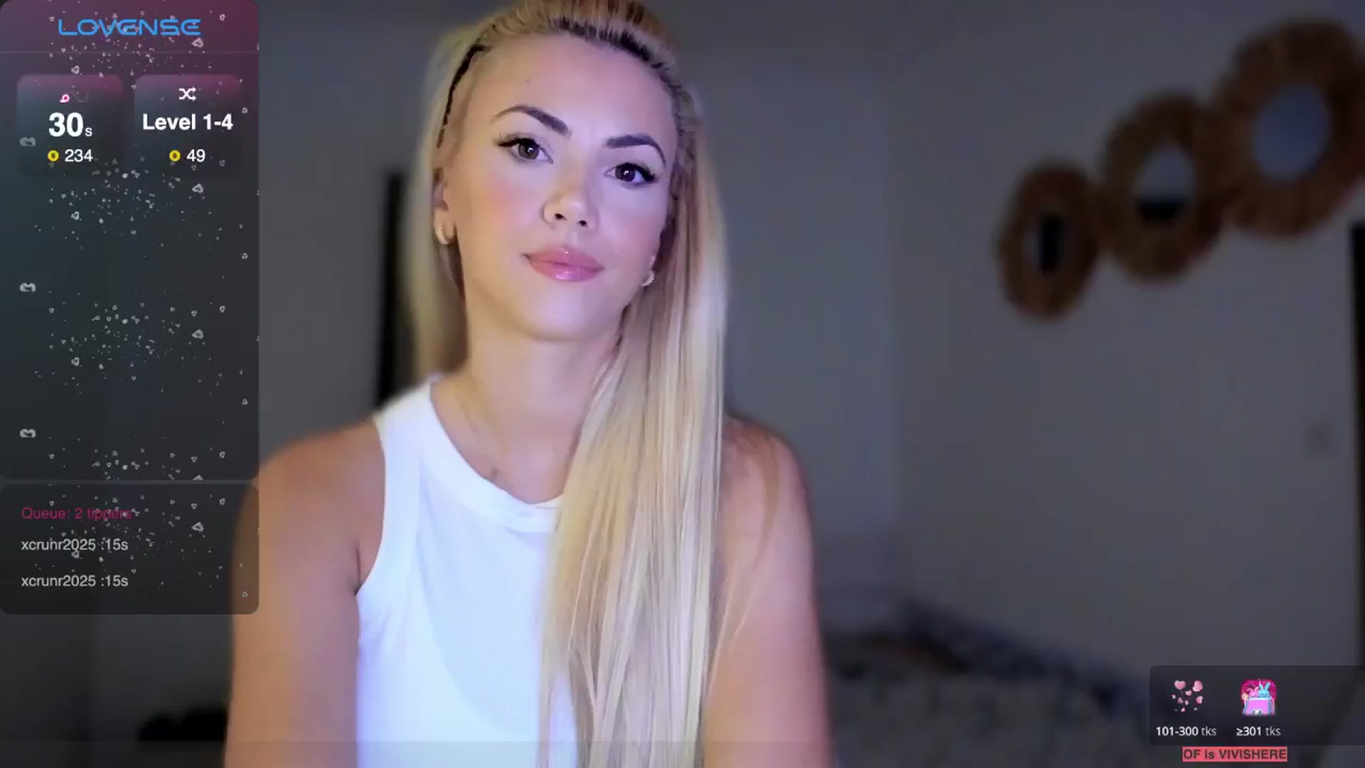 Gallery image thumbnail from VivianisHere's myfreecams stream on, 06/25/2025, 07:10 image 16 of 20