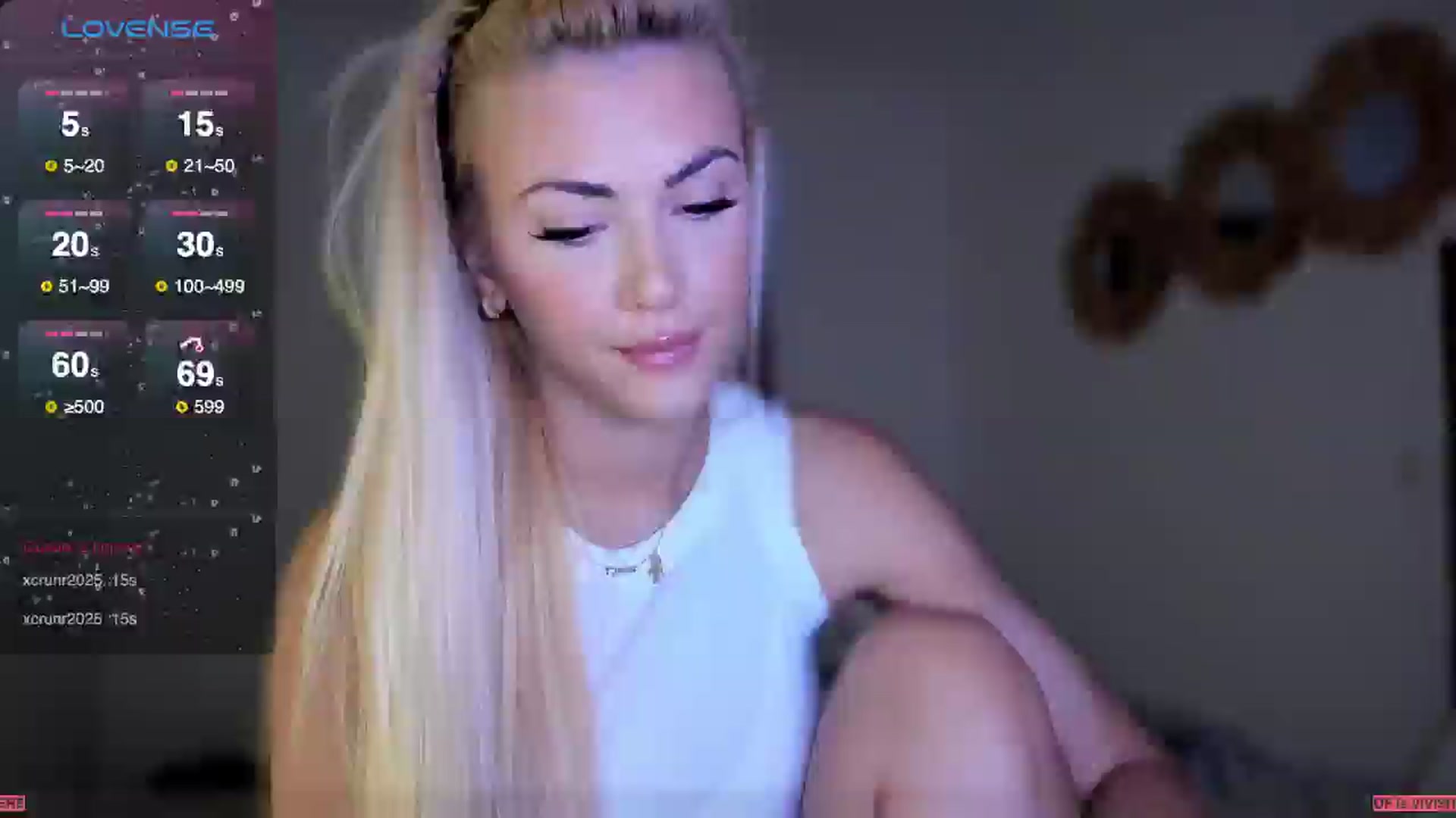 Gallery image thumbnail from VivianisHere's myfreecams stream on, 06/25/2025, 07:10 image 12 of 20