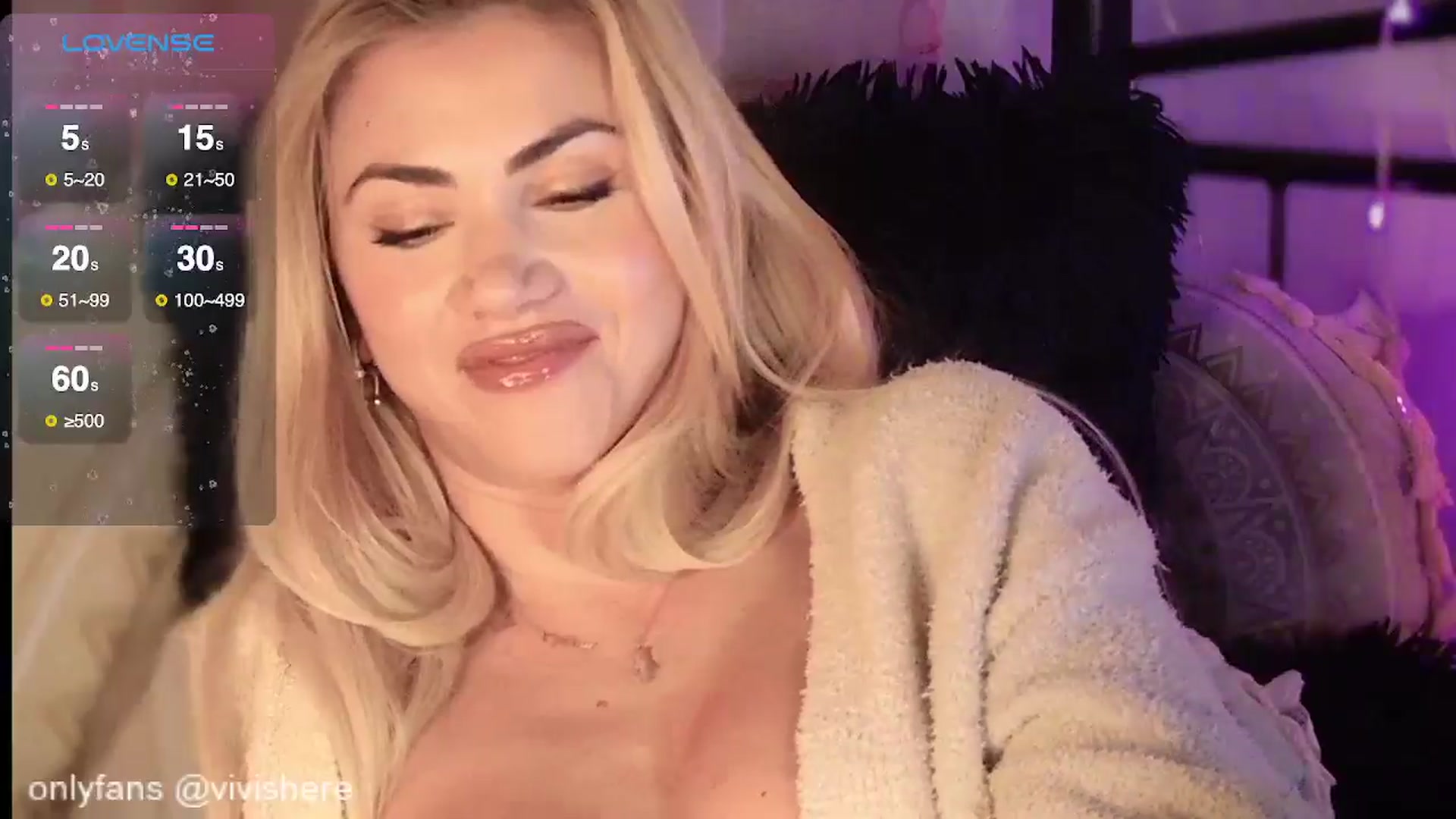 Gallery image thumbnail from VivianisHere's myfreecams stream on, 02/12/2026, 20:57 image 12 of 20