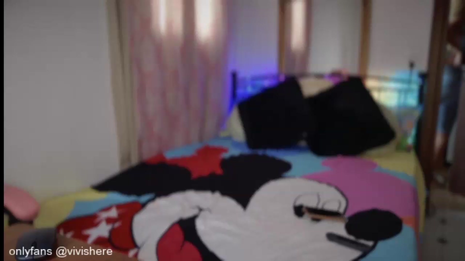 Gallery image thumbnail from VivianisHere's myfreecams stream on, 05/13/2026, 06:29 image 19 of 20