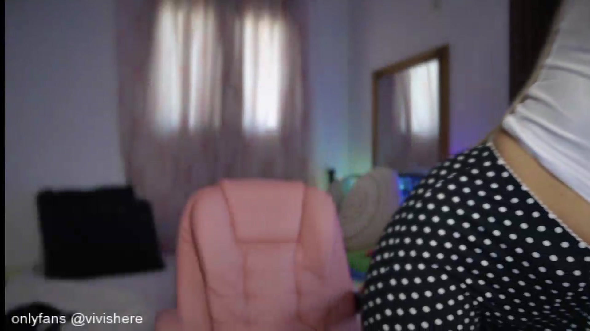 Gallery image thumbnail from VivianisHere's myfreecams stream on, 05/27/2026, 06:48 image 6 of 20