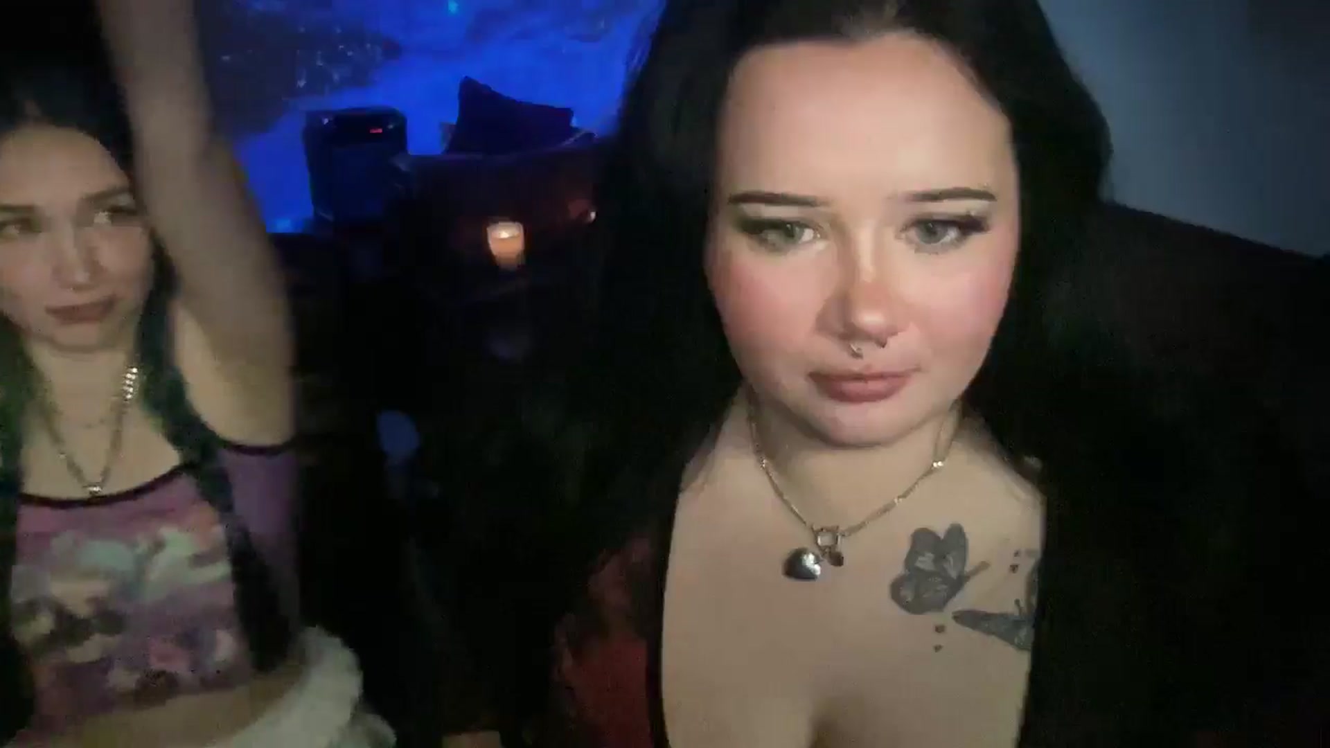 Gallery image thumbnail from Vivianvox's myfreecams stream on, 05/03/2026, 12:05 image 9 of 20