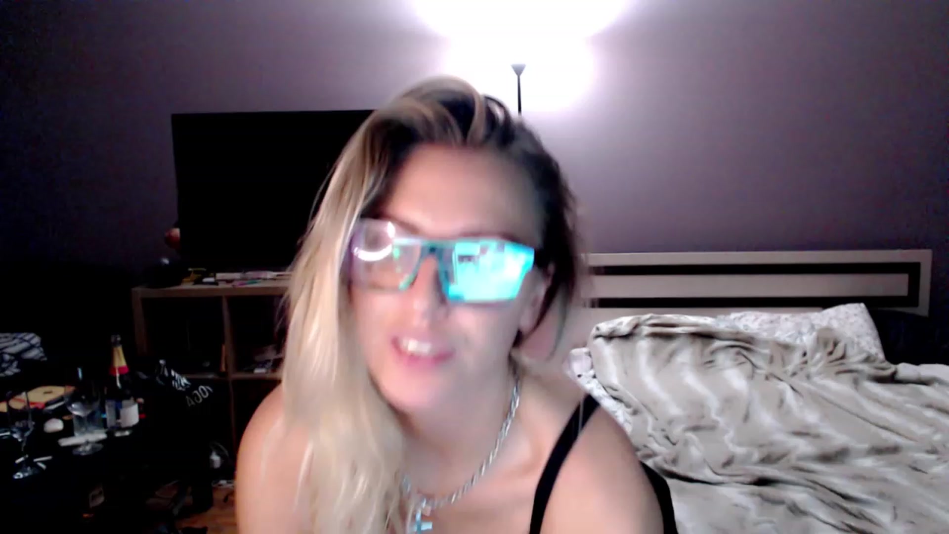 Gallery image thumbnail from VivicaCoke's myfreecams stream on, 11/16/2022, 20:45 image 6 of 20