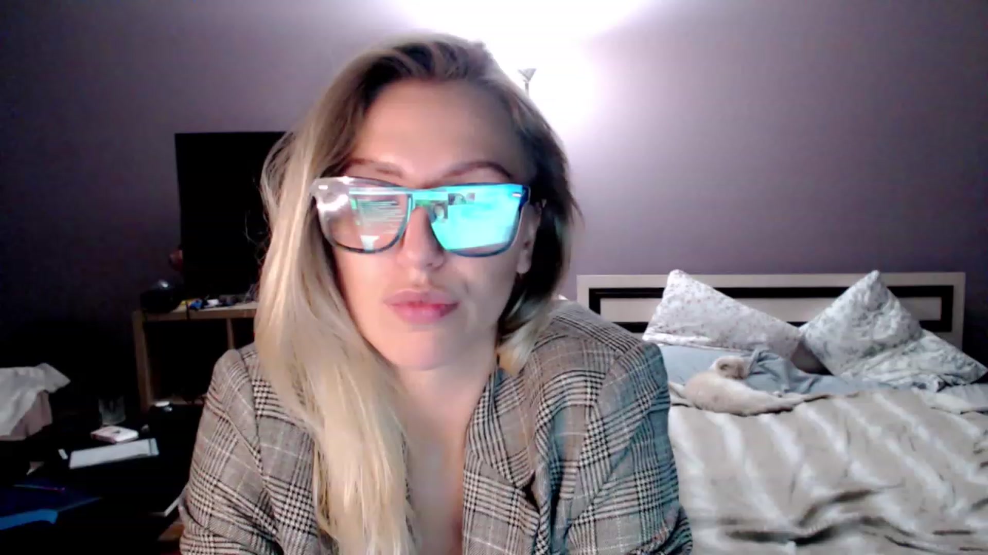 Gallery image thumbnail from VivicaCoke's myfreecams stream on, 11/24/2022, 19:55 image 5 of 20