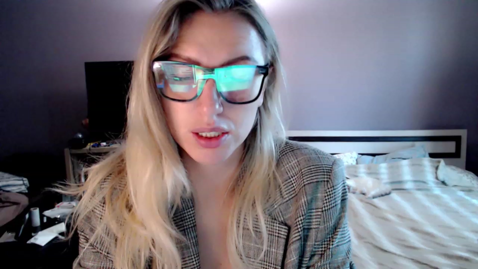 Gallery image thumbnail from VivicaCoke's myfreecams stream on, 11/26/2022, 07:57 image 3 of 20