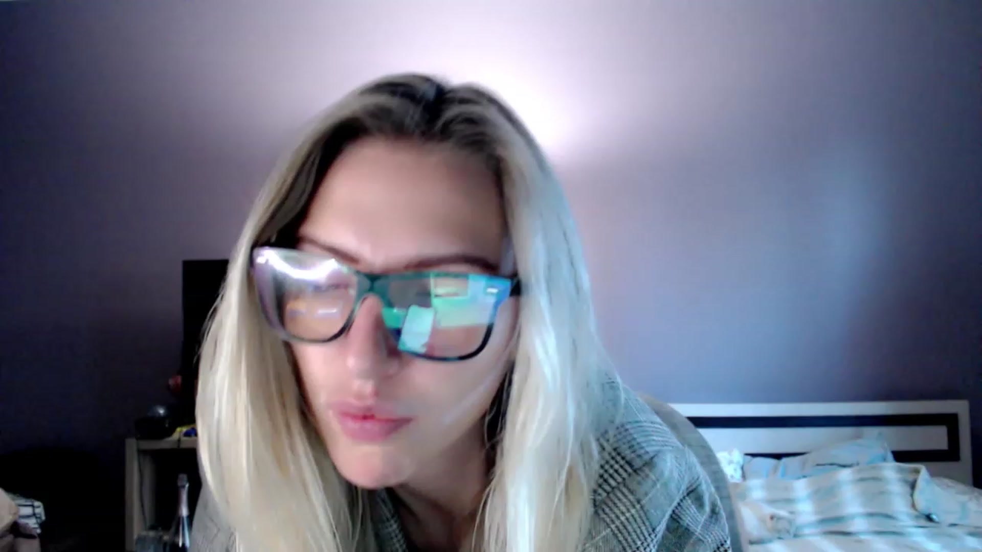 Gallery image thumbnail from VivicaCoke's myfreecams stream on, 11/26/2022, 10:57 image 3 of 20