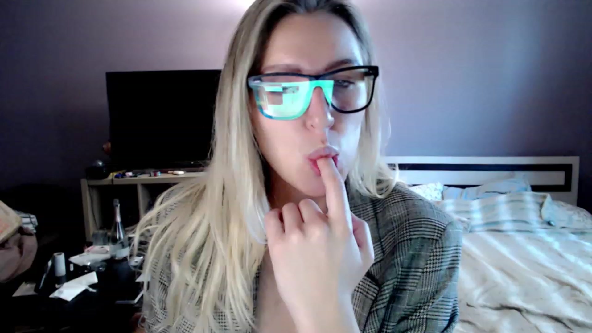 Gallery image thumbnail from VivicaCoke's myfreecams stream on, 11/26/2022, 10:57 image 6 of 20