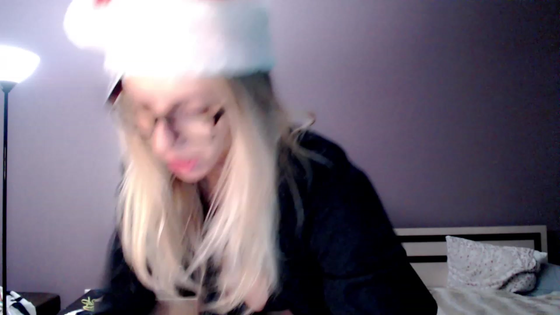 Gallery image thumbnail from VivicaCoke's myfreecams stream on, 12/11/2022, 15:09 image 5 of 20